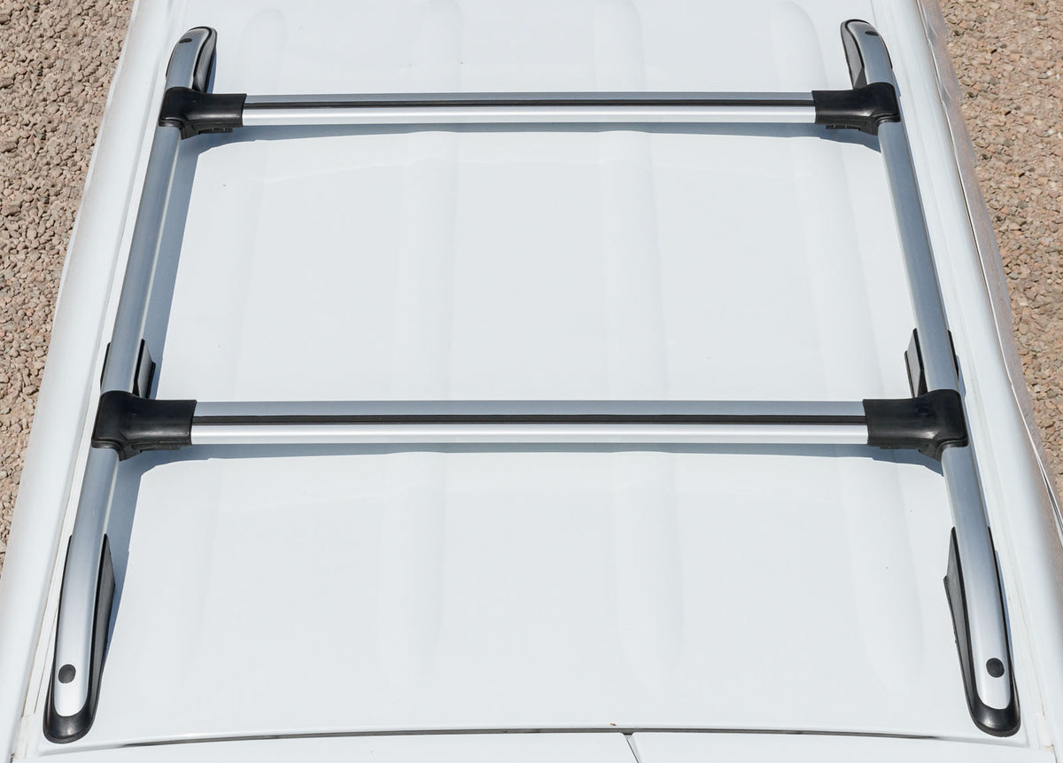 Takrails Vw Caddy III Ventshield (2003-2015) - sett forfra