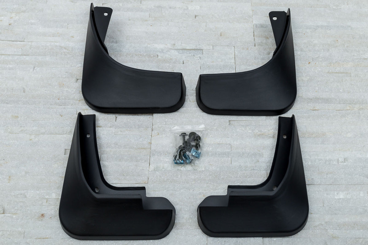 Ven-Tuning skvettlapp til Audi A1 8X – svart ABS-materiale