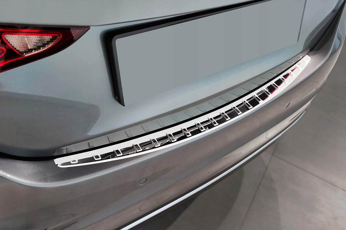 Avisa bakfangerbeskytter til Mercedes C-Class V (W206) – sølv silver Mirror finish