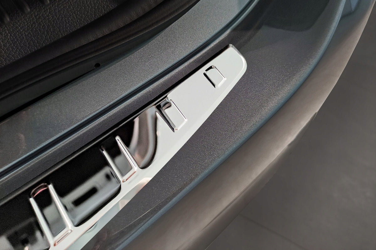 Bakfangerbeskytter Mercedes C-Class V (W206) (2021-) – Rustfritt stål - detaljer