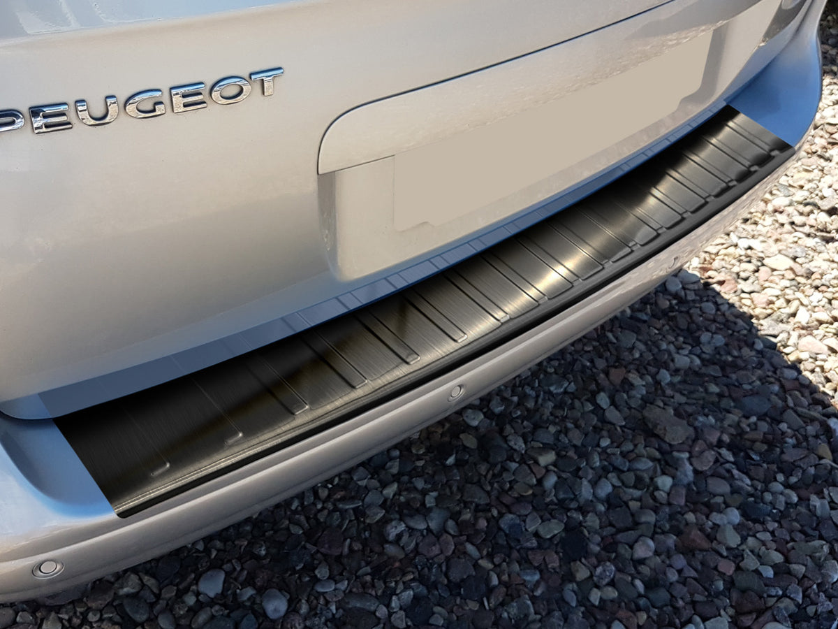 Avisa bakfangerbeskytter til Peugeot 5008 I – rustfritt stål børstet