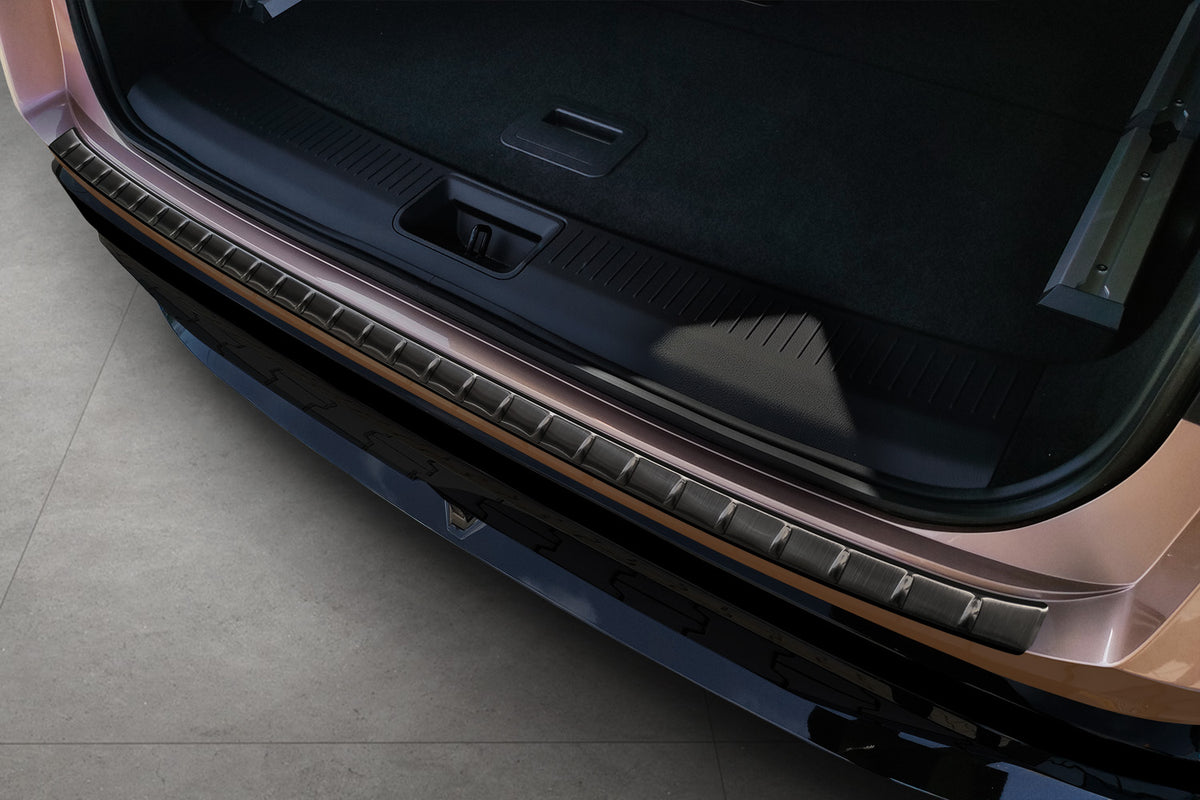 Avisa bakfangerbeskytter til Nissan Ariya / Black Edition – rustfritt stål