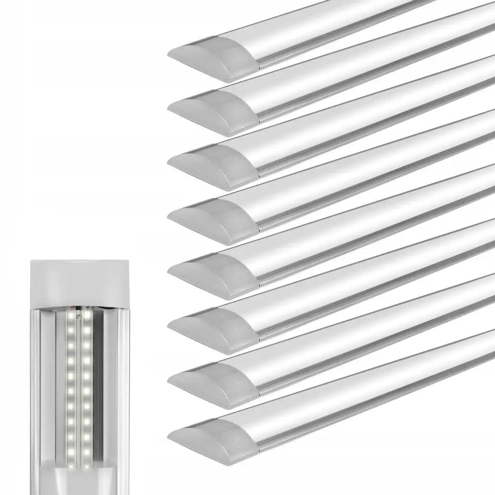 LED panel lampe 120 cm, nærbilde av én hvit armatur med synlige LED-pærer bak transparent deksel.
