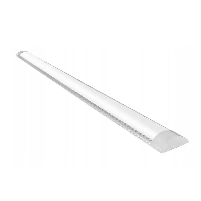 LED panel lampe, avlang modell på 120 cm, sett fra skrå vinkel med fokus på buet hvit overside.