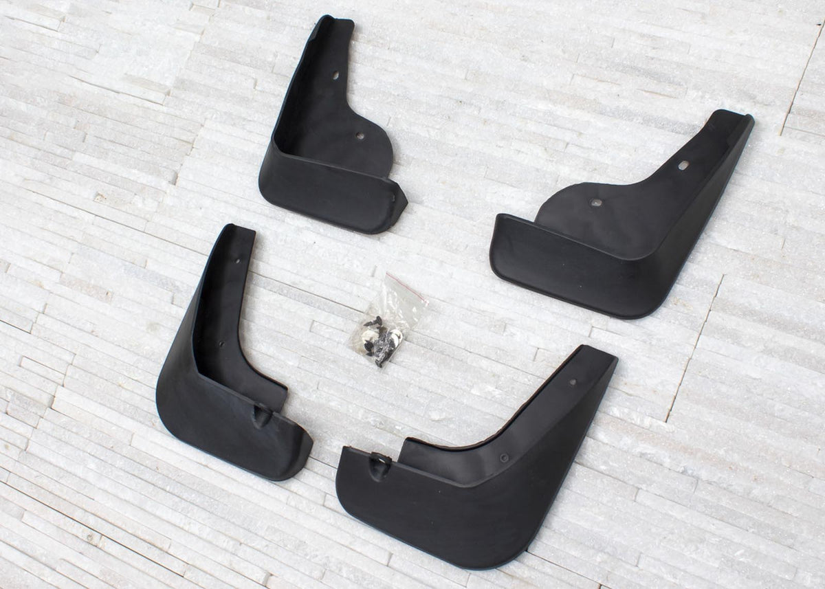 Ven-Tuning skvettlapp til Mazda 3 – svart ABS