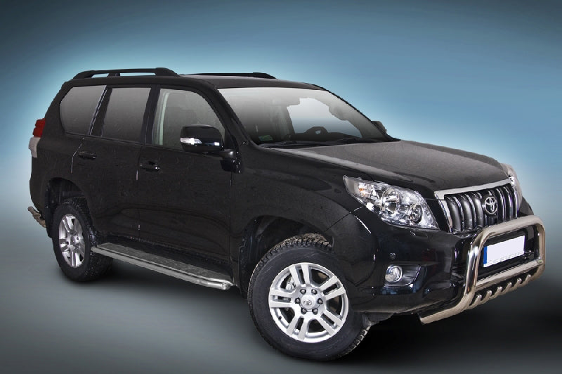 Stigtrinn Steeler i polert krom til Toyota Land Cruiser J150 2013-2017 for enklere innstigning og beskyttelse