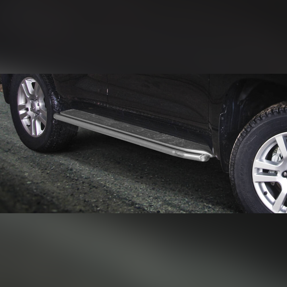 Stigtrinn Toyota Land Cruiser J150 Steeler (2013-2017) - sett forfra