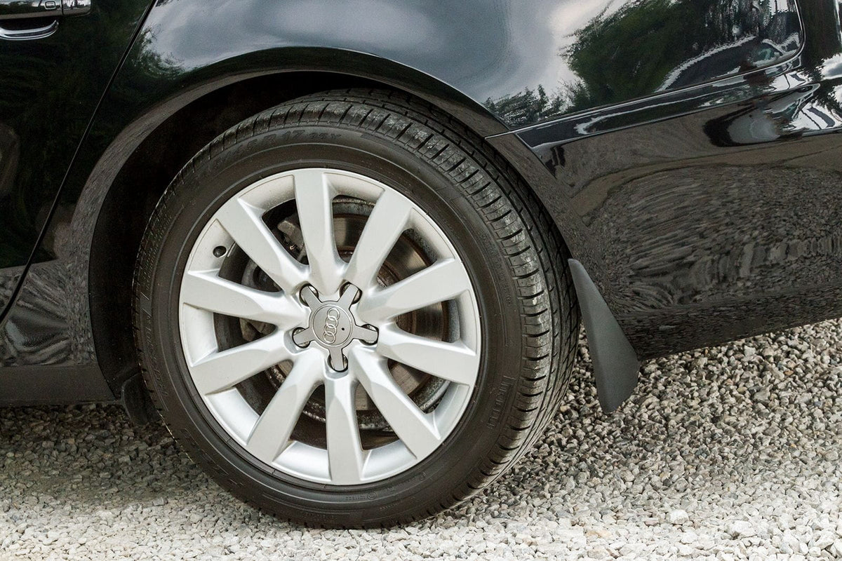 Ven-Tuning skvettlapp til Audi A4 B8 Sedan / sett 4 stk. – enkel montering