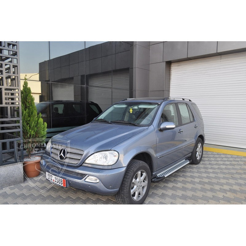 Stigtrinn Mercedes ML (W163) ARP (1997-2005) - nærbilde