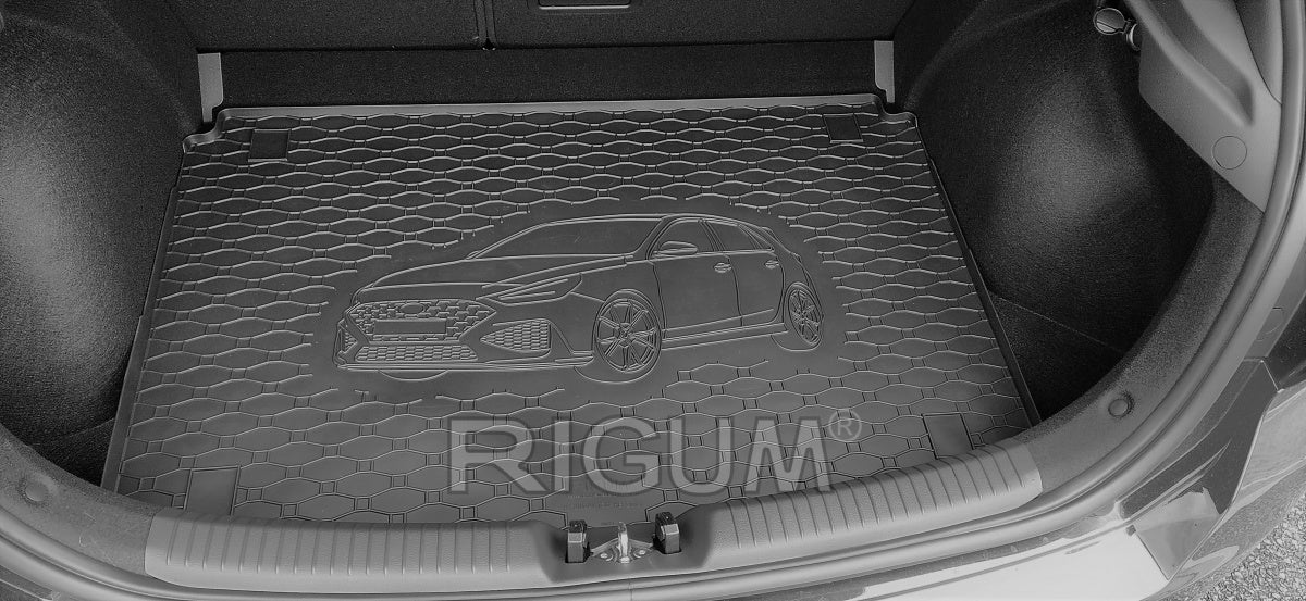 Rigum bagasjeromsmatte til Hyundai i30 III Hatchback Facelift – 10 mm sidekant