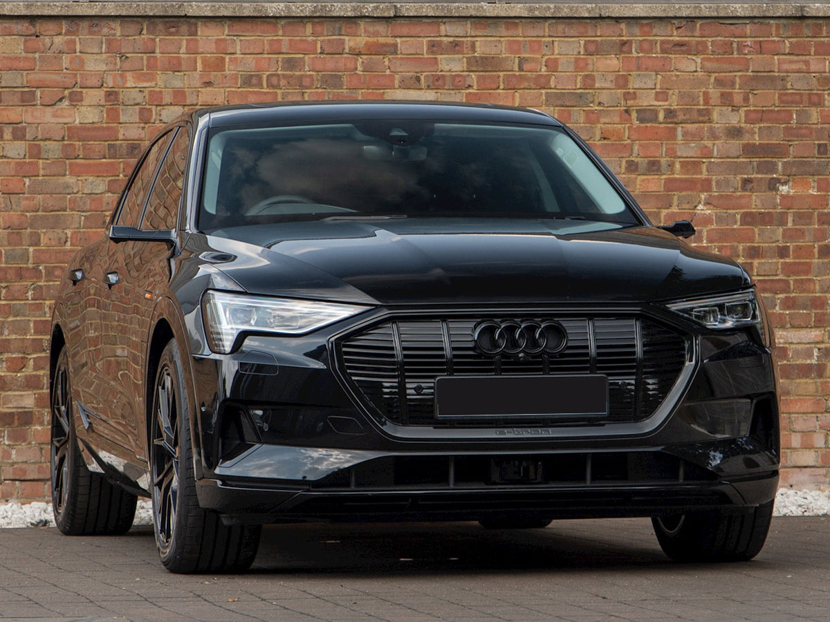 Emblem/logo til Audi e-tron / Audi E-tron Sportback 2020-> Sport i svart blank Black Edition til front grill