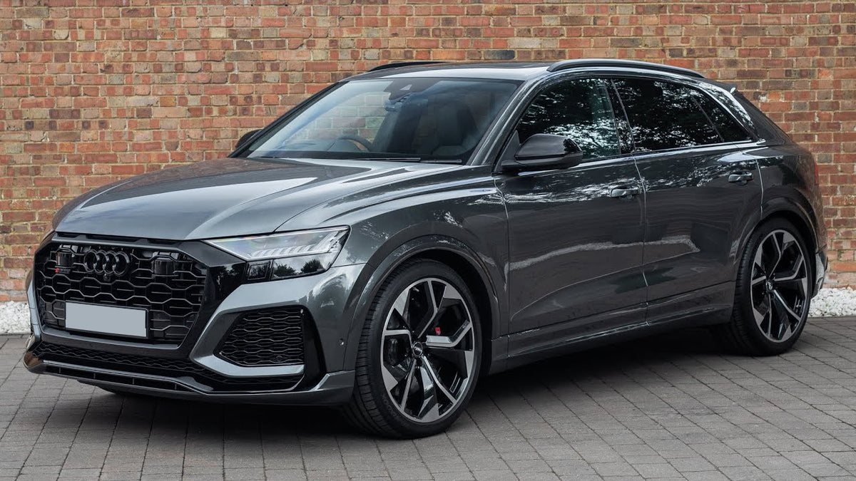 Emblem Audi e-tron / Audi E-tron Sportback 2020-> Sport Grill Black Edition - nærbilde