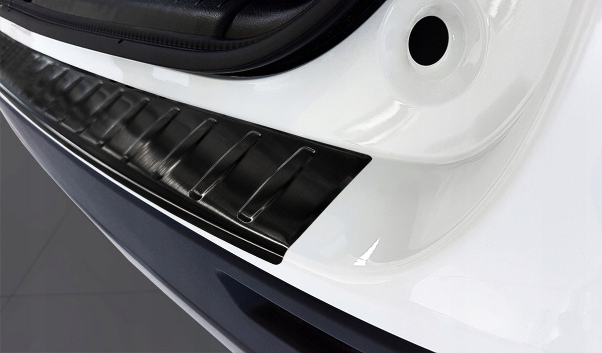 Bakfangerbeskytter Suzuki Vitara II (LY) (2015-) – Rustfritt stål - detaljer