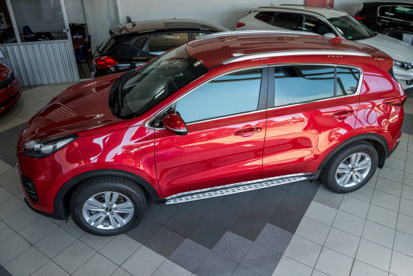 Stigtrinn Kia Sportage Ventshield (2015-2021) - nærbilde