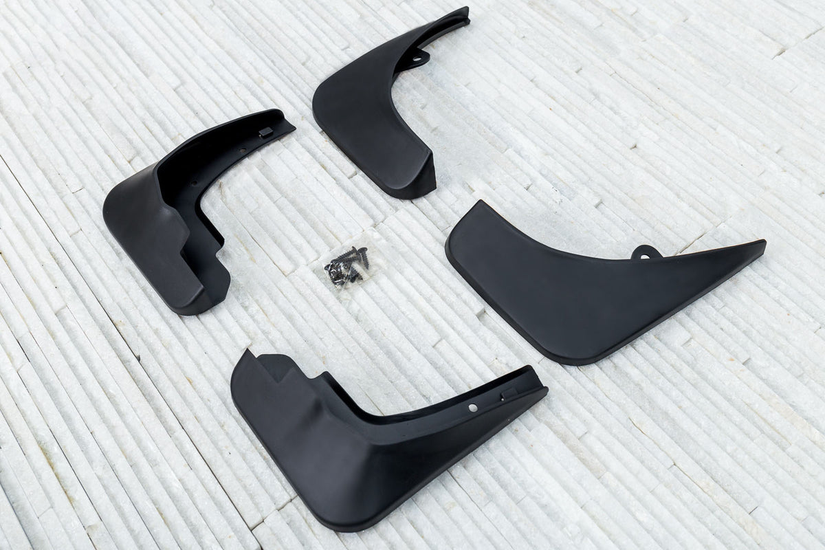 Ven-Tuning skvettlapp til Audi A3 8V Hatchback – svart farge