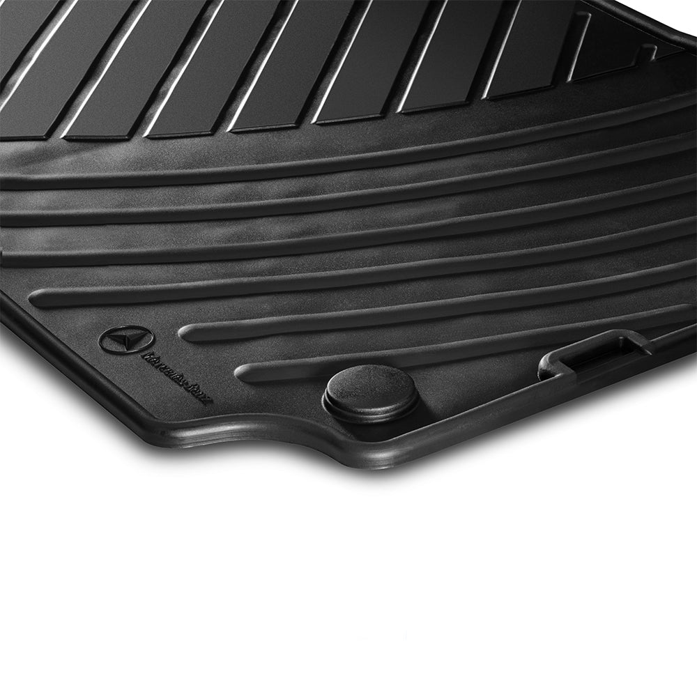 Gulvmatter Mercedes C (W204/S204) (2007-2014) – TPE Gummi | Mercedes OEM - sett forfra
