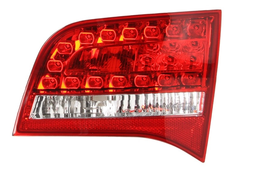 Indre LED-baklykt Audi A6 C6 Avant høyre side skrått forfra