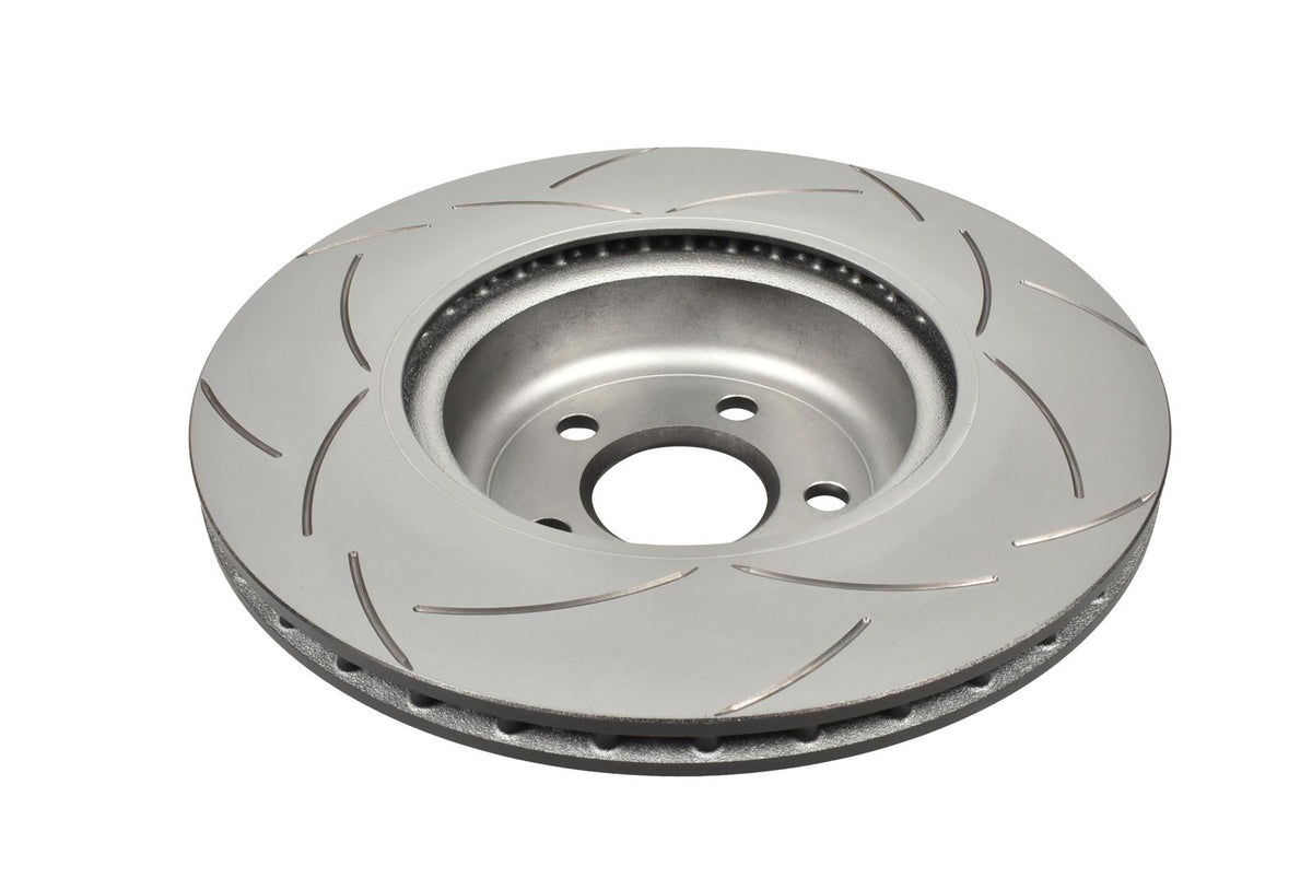 Nærbilde av T2-slissmønster på DBA bakbremseskive for BMW 3 Serie G20/G21 2019-