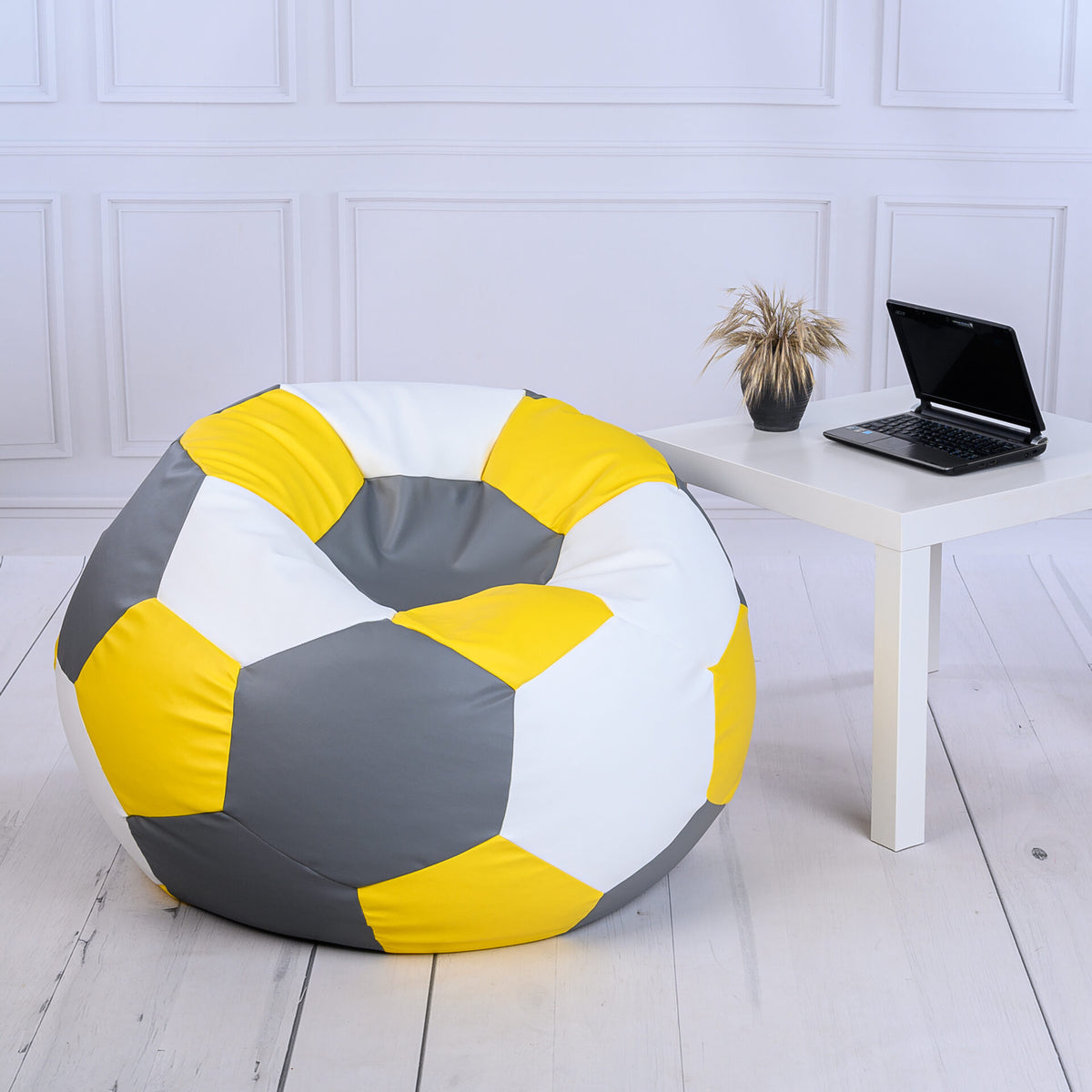 Fotballpuff sakkosekk barn gul og hvit eko-laer – Cronen sidevisning