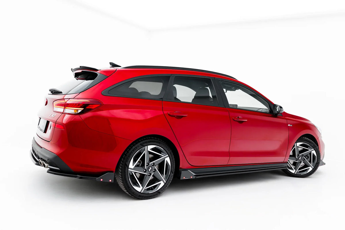 Sideskjørt diffusers V.3 i blank sort til Hyundai i30 N-Line Wagon Mk3 Facelift