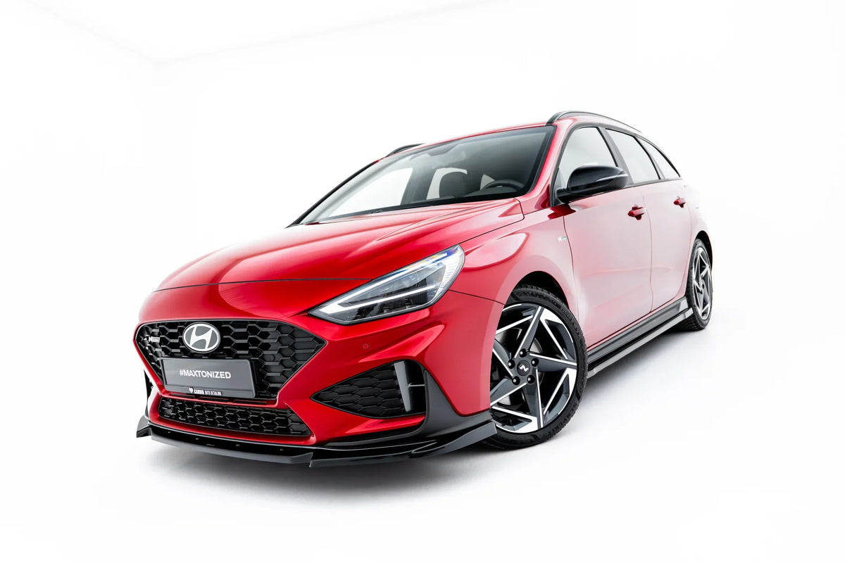 Sidesplittere bak i blank sort på Hyundai i30 N-Line Wagon Mk3 Facelift