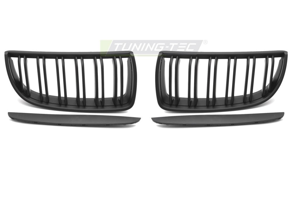 Matt svart grill med doble sprosser til BMW E90 E91 montert forfra