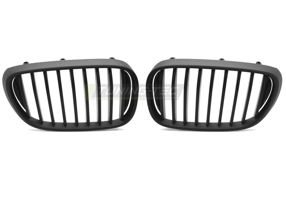 Matt svart grill montert på BMW 7 Serie G11 2015-2022