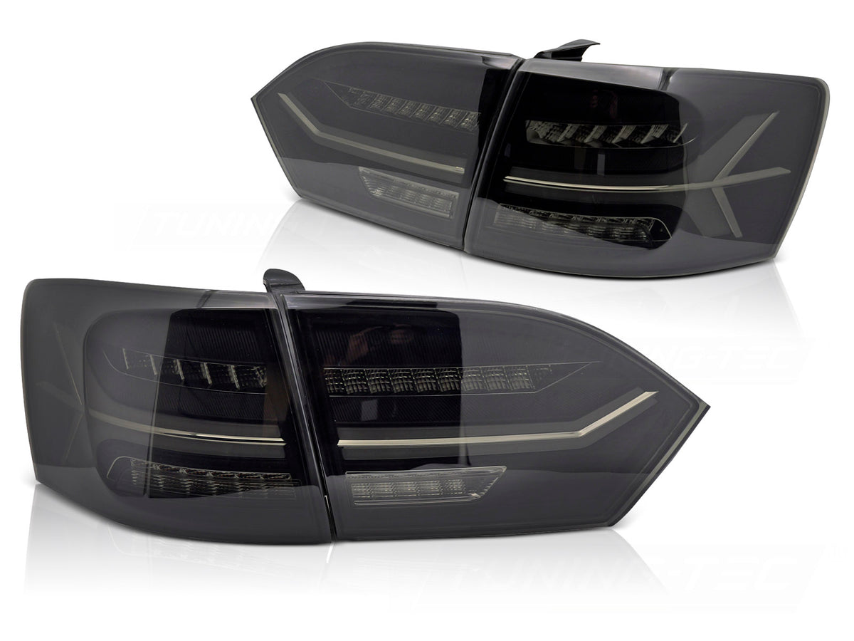 Baklykter VW Jetta VI 2011–2014 LED Bar smoke-tonet glass sett bakfra