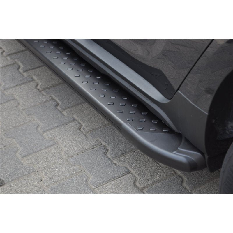 Stigtrinn Dacia Duster ARP (2017-2023) - sett forfra