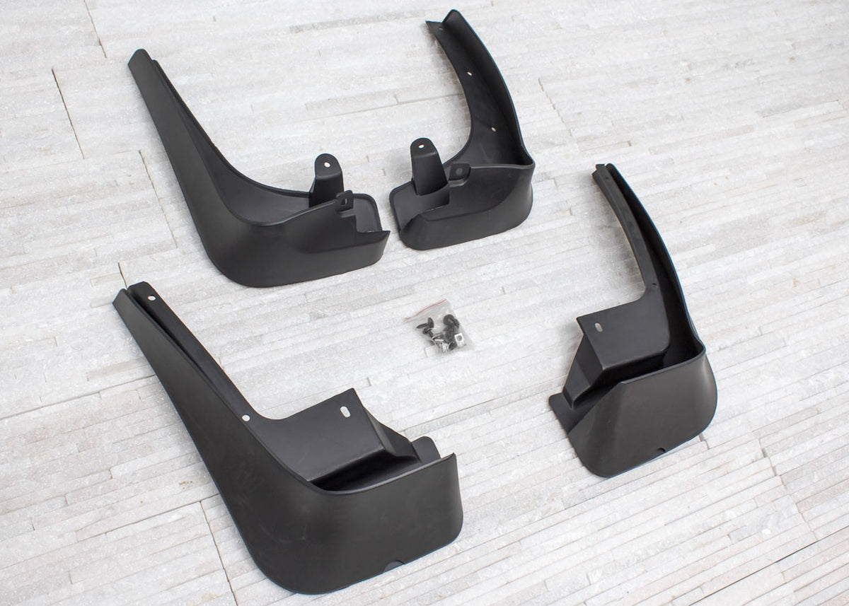 Skvettlapp Bmw 7 F01 F02 (2008-2015) – ABS - nærbilde