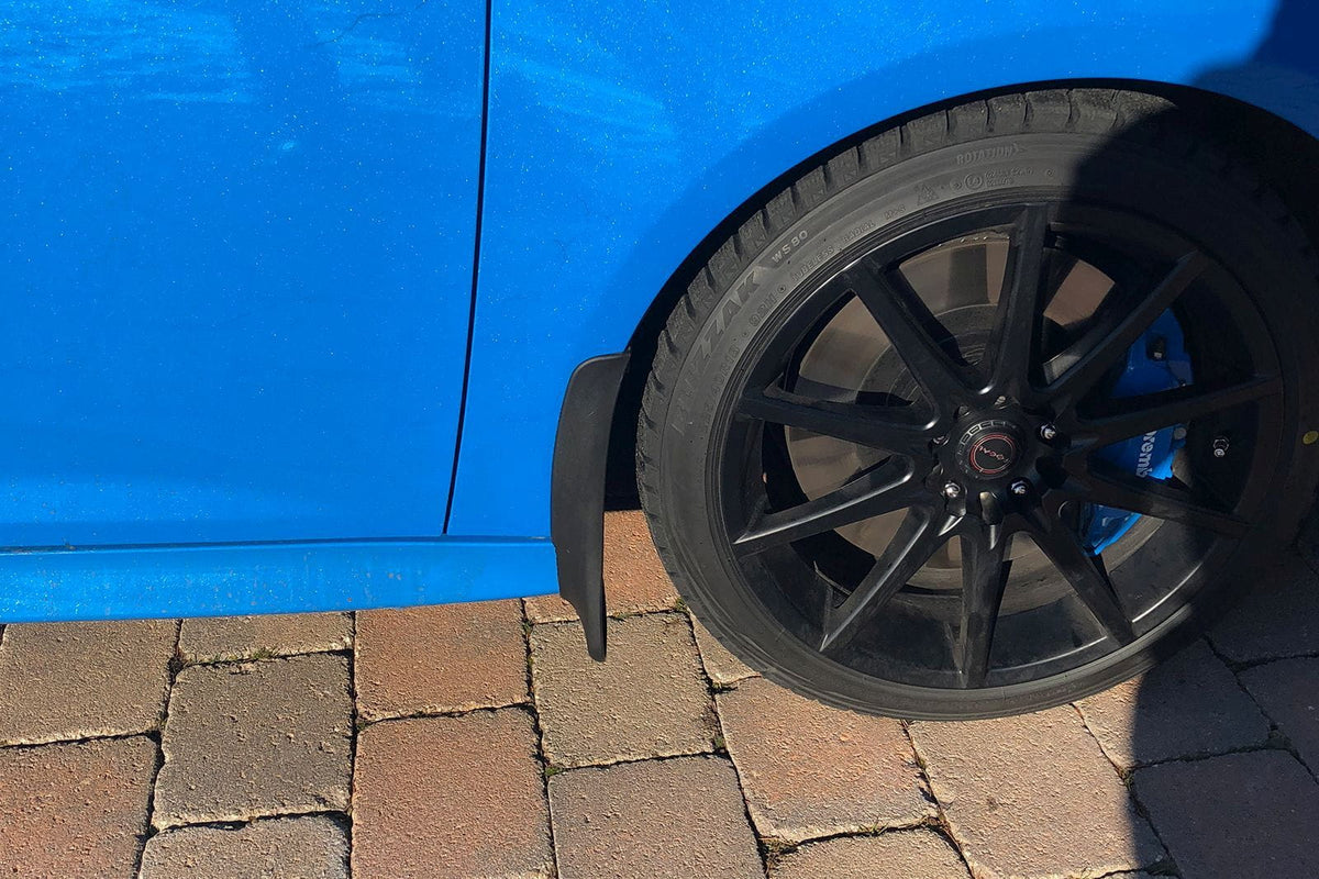 Ven-Tuning skvettlapp til Ford FOCUS SPORT – enkel montering