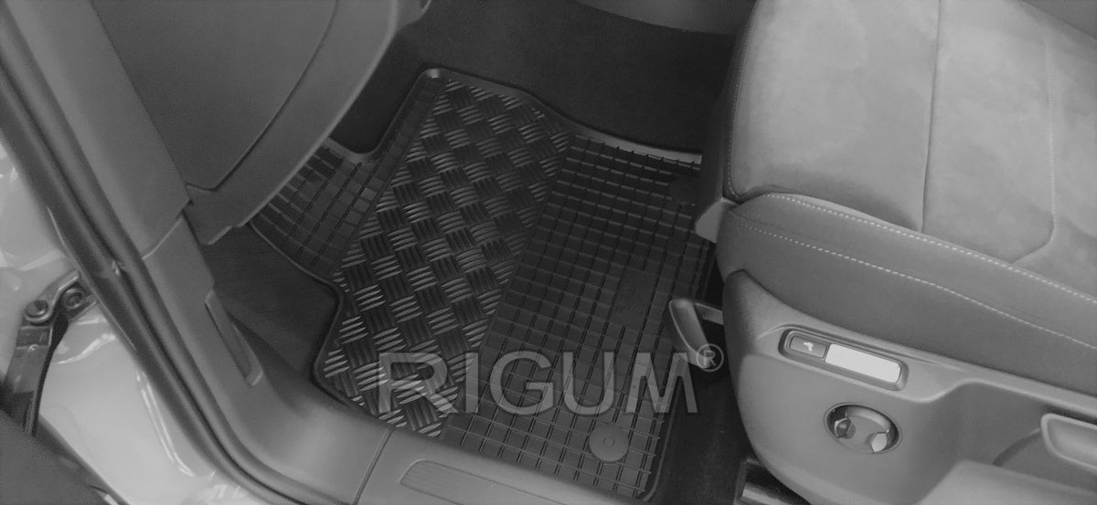 Rigum gulvmatter til Vw Touran II – vanntett og slitesterk