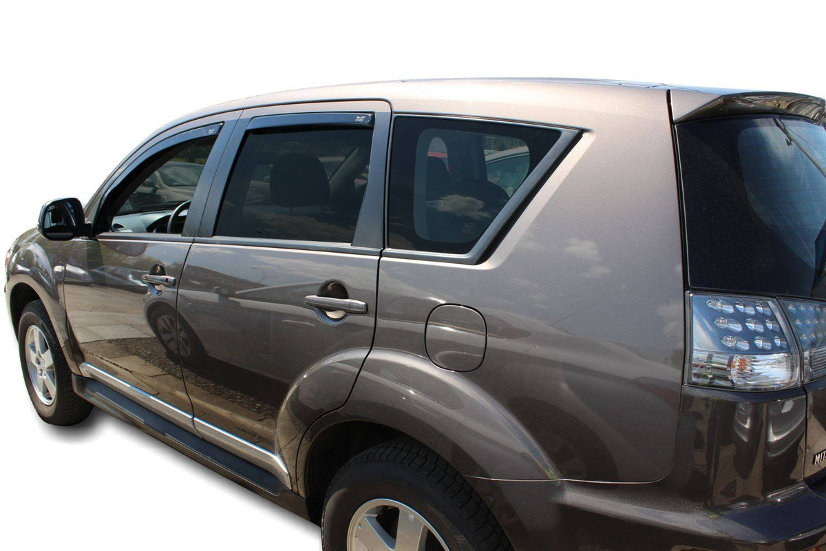 Vindavviser Mitsubishi Outlander II / sett 4 stk. (2006-2012) – PMMA Plexi - nærbilde