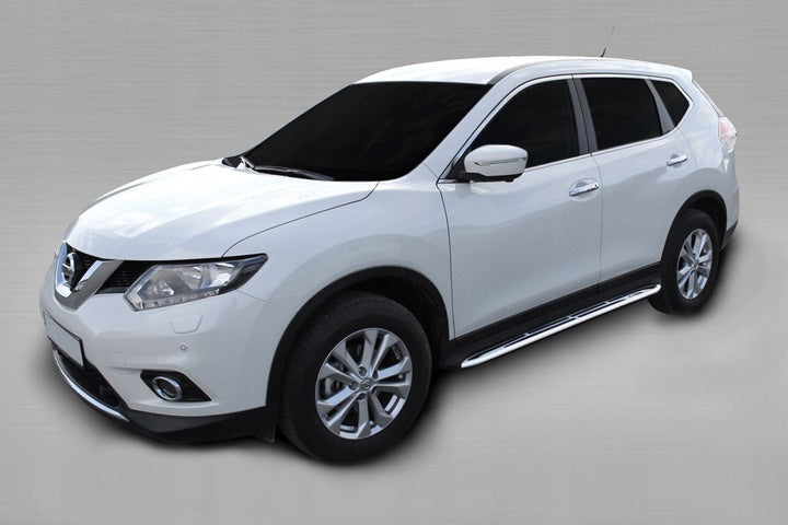 Stigtrinn Scoutt til Nissan X-Trail III (T32) i aluminium og ABS for enkel montering