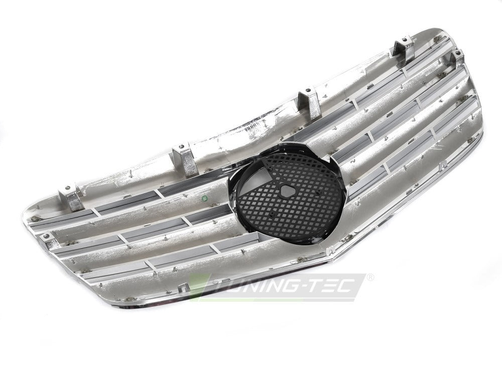 Grill Mercedes E-Klasse W211/S211 06-09 krom med festedetaljer.