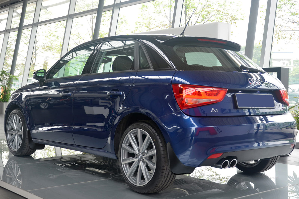 Ven-Tuning skvettlapp til Audi A1 8X – ABS-plast