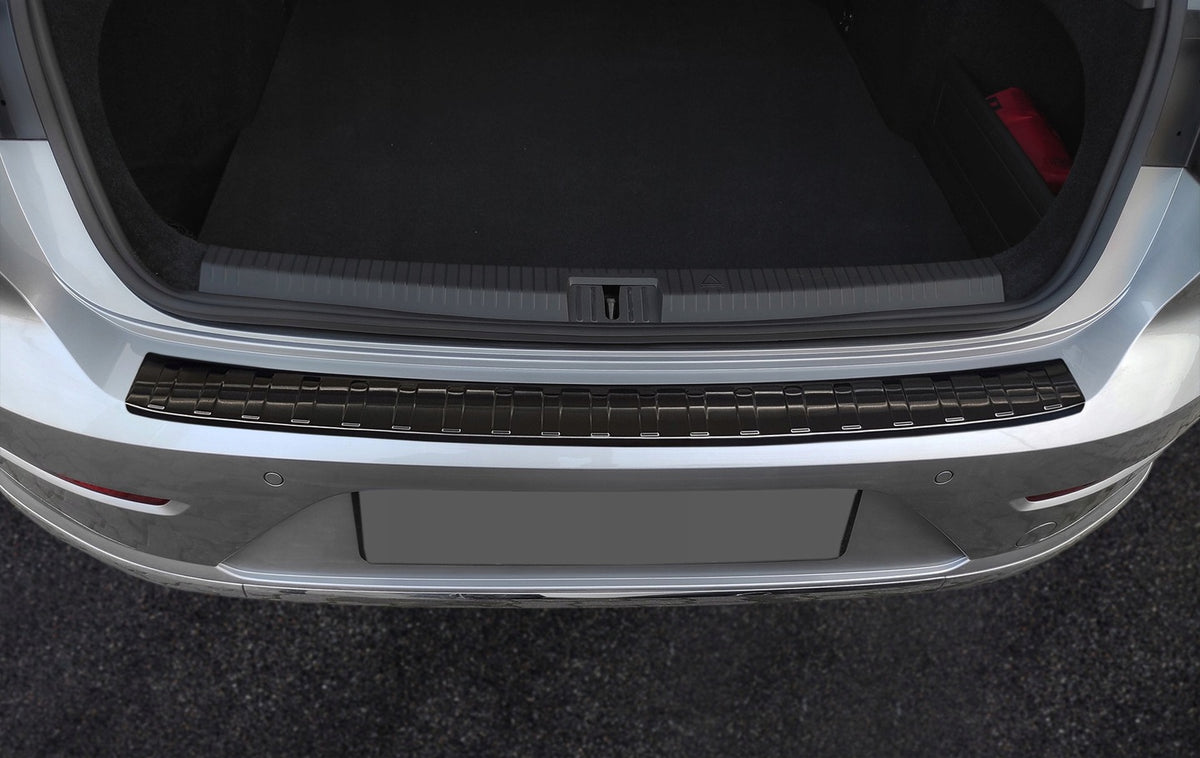 Avisa bakfangerbeskytter til Vw Arteon Shooting Brake Facelift – svart børstet