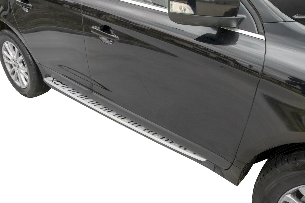 Stigtrinn Volvo XC60 Scoutt (2008-2013) - sett forfra