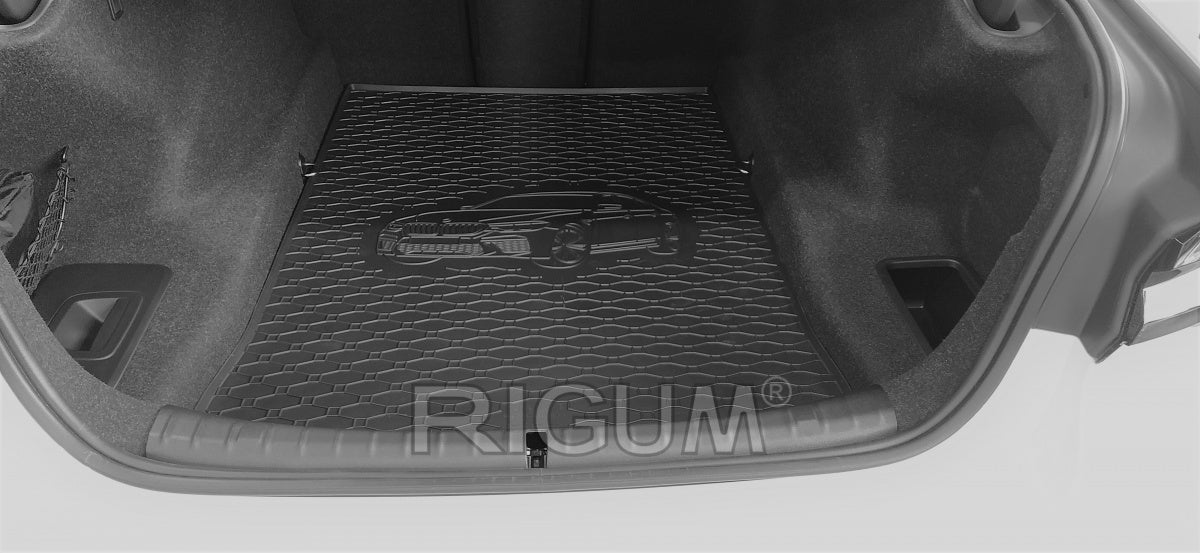 Rigum bagasjeromsmatte til Bmw 5 (G30) Sedan – 10 mm høy kant