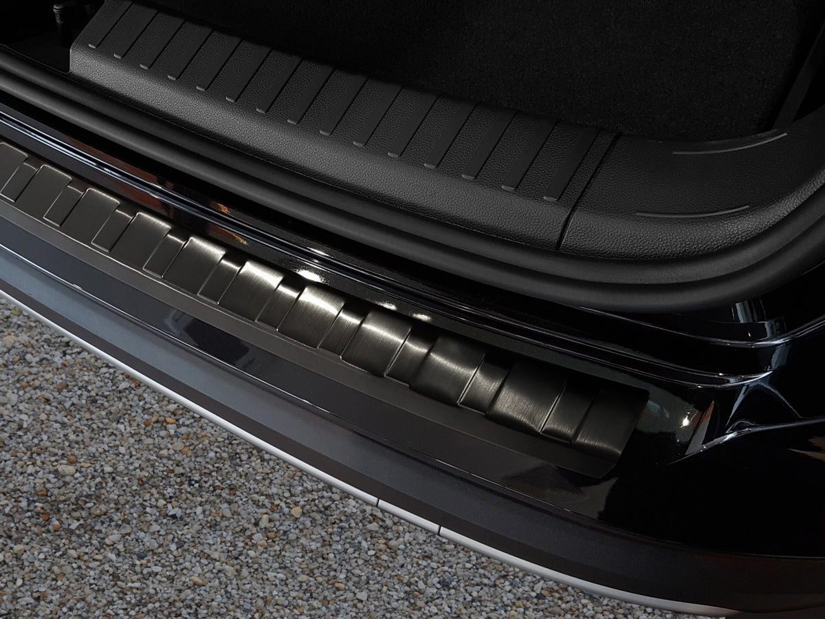 Bakfangerbeskytter Seat Ateca (2016-) – Rustfritt stål - detaljer