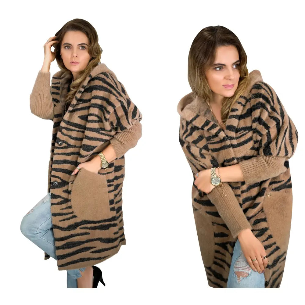 Alpakkafrakk med Hette i Kameltygrys