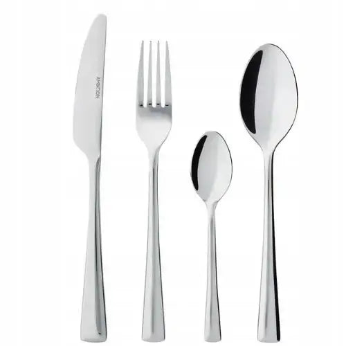 Ambition Sienna bestikksett med kniv, gaffel, teskje og spiseskje i blankt rustfritt stål mot hvit bakgrunn.