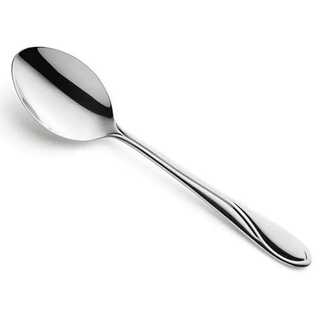 Spiseskje fra Amefa Whisper, skrå vinkel som fremhever det bølgede håndtaket og blankt rustfritt stål.