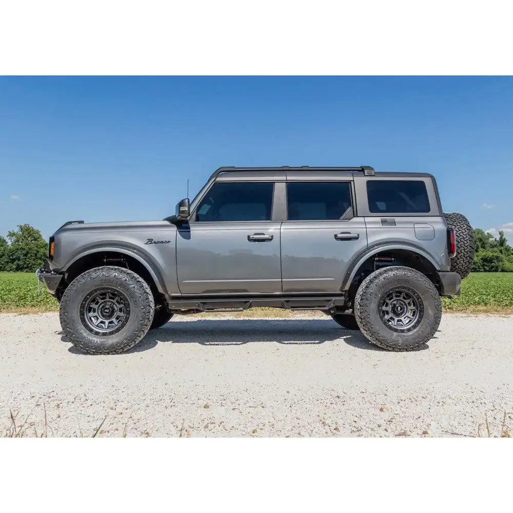 Amortiseringsjusterbar bak Coilover Rough Country Vertex Løft 3,5’’ - Ford Ny Bronco 2 d 21-