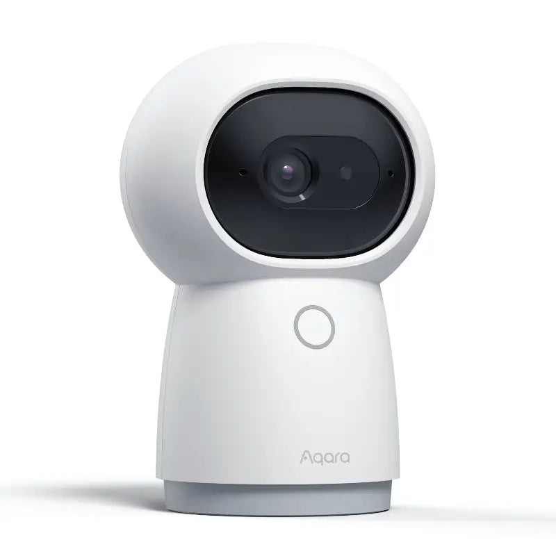 Aqara Camera Hub G3, hvitt sentralkamera med avrundet design og svart linsefelt sett fra skrå forside.