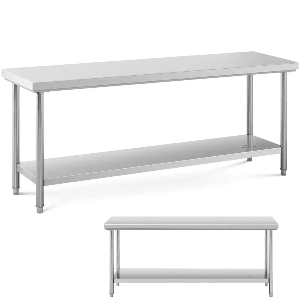 Arbeidsbenk i rustfritt stål, sett skrått forfra med underhylle og runde ben i minimalistisk design.