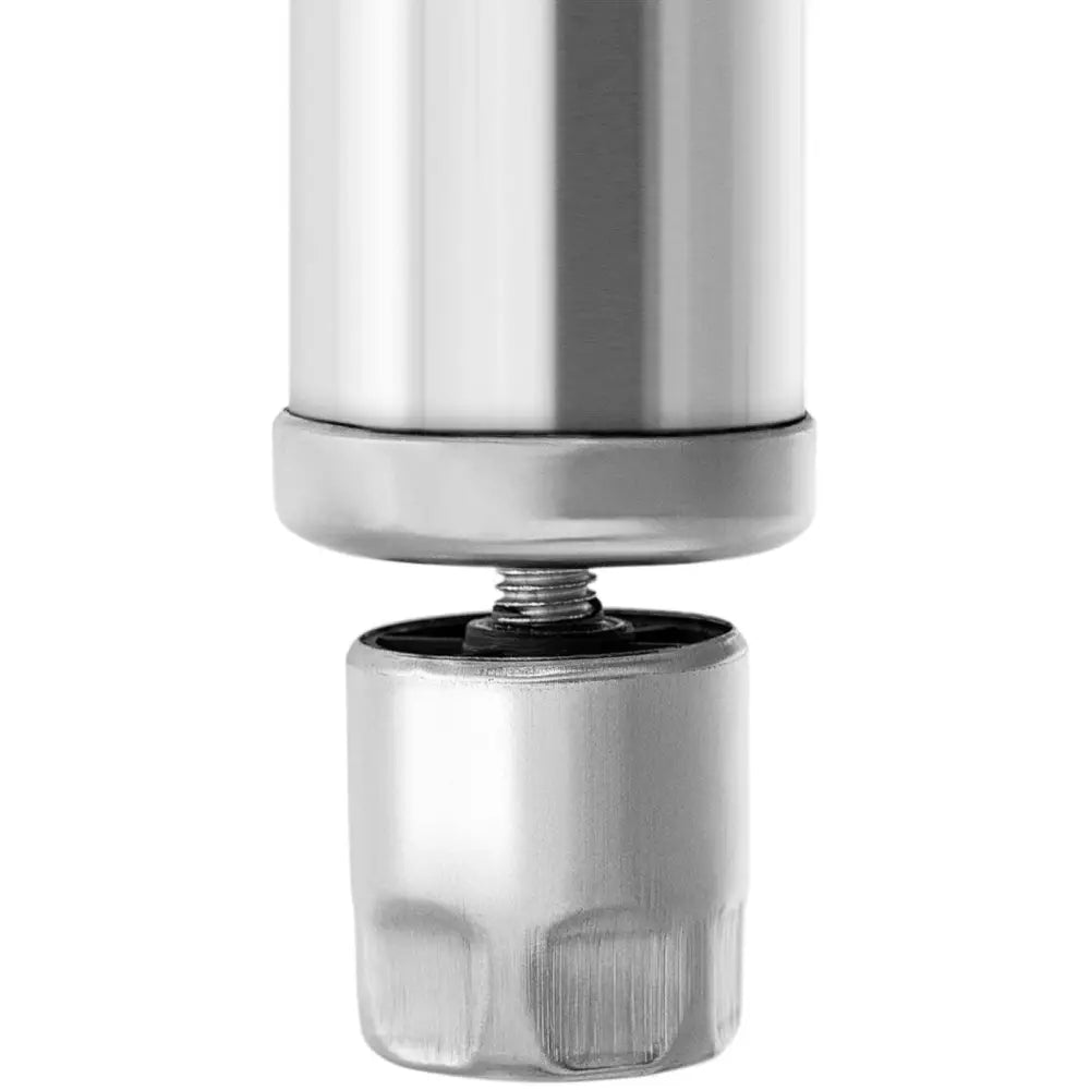 Justerbar metallfot til veggmontert arbeidsbenk i rustfritt stål, fokus på skrumekanisme og glatt overflate.