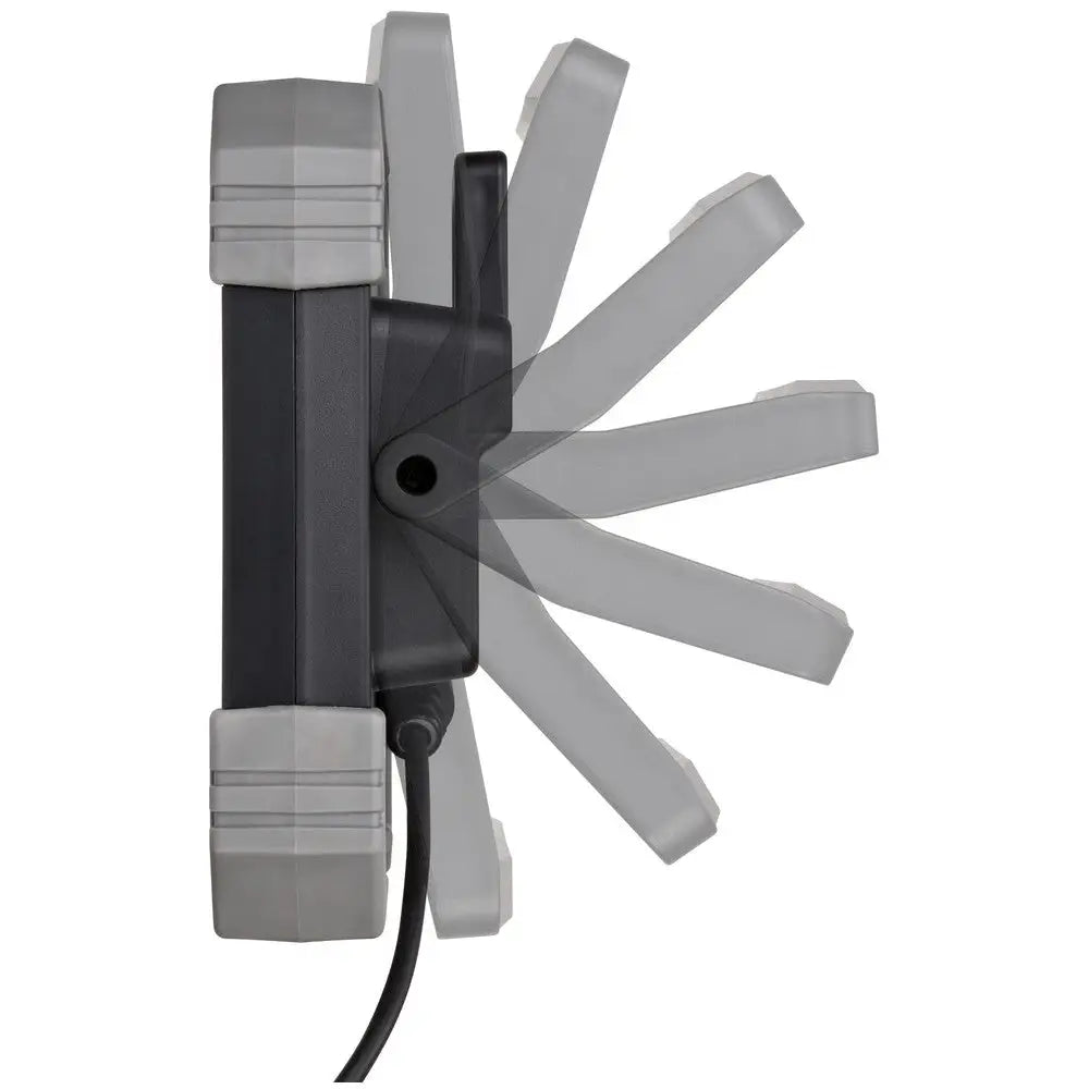 Arbeidslys LED DINORA, sidevisning av hengslet arm med justerbar vinkel og synlig strømkabel.