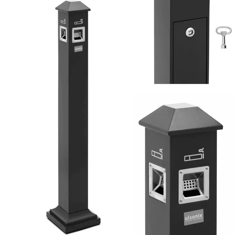 Ashbøtte svingbar i mørk grå smijern, frontvisning med låsbar luke og nøkkel synlig.