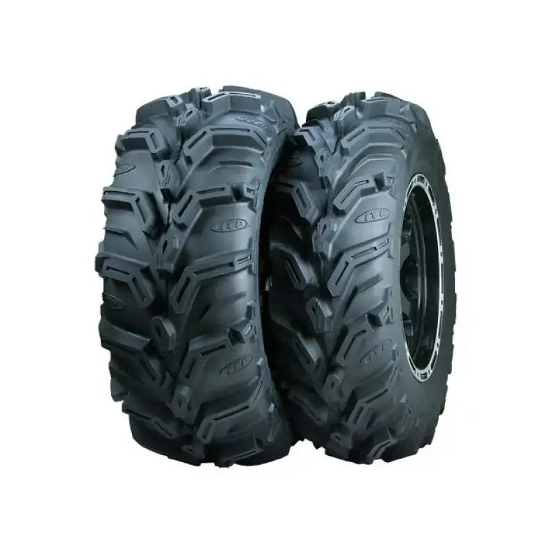 Atv Dekk 25x8-12 ITP Mud Lite XTR, to grove terrengdekk med markante spor, sett fra skrå vinkel mot hvit bakgrunn.